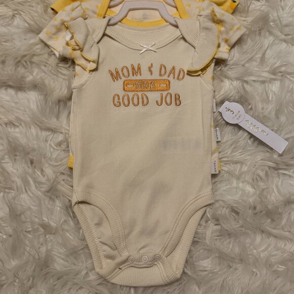 6-9mo Onesie Bundle - Picture 7 of 9